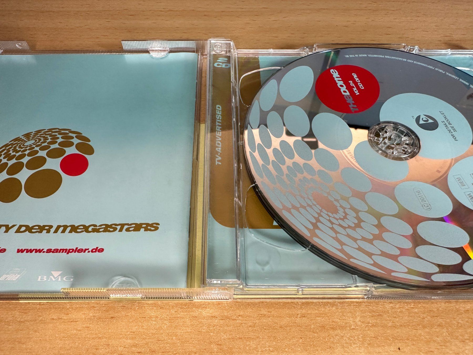 CD: Various – The Dome Vol. 24 - 2 CD – Usato da Rikon im Tösstal venduto da Alpenmutz 2