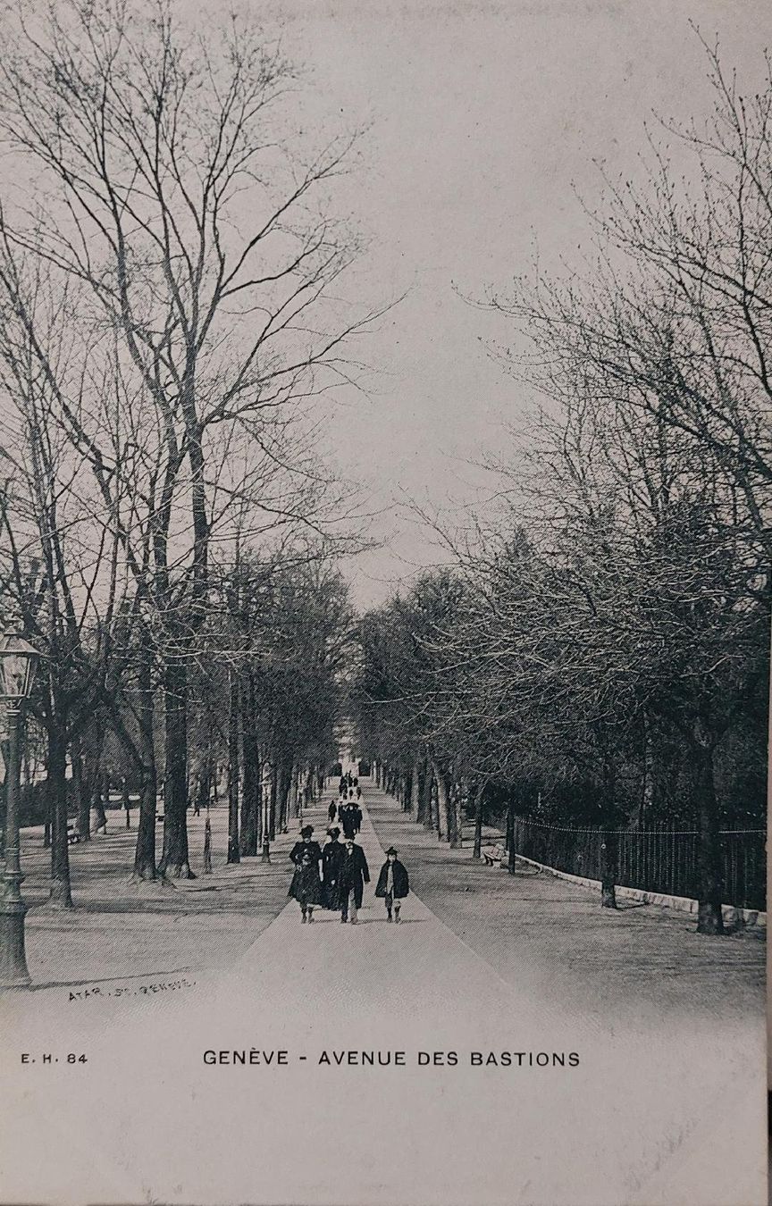 Cartoline postali: GENÈVE - Avenue des Bastions – Usato da Delémont venduto da Domdom1