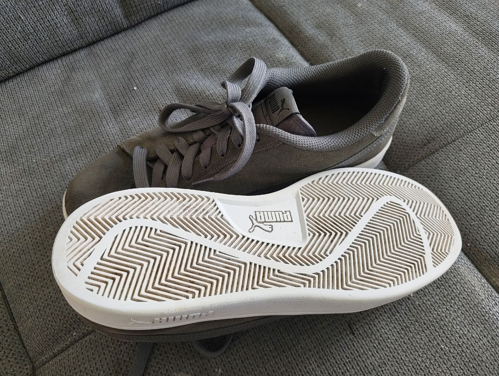 Puma Herrenschuhe: Puma Schuhe Grau Grösse 44.5  – Gebraucht aus Thierachern von _Sunshine_._ 3