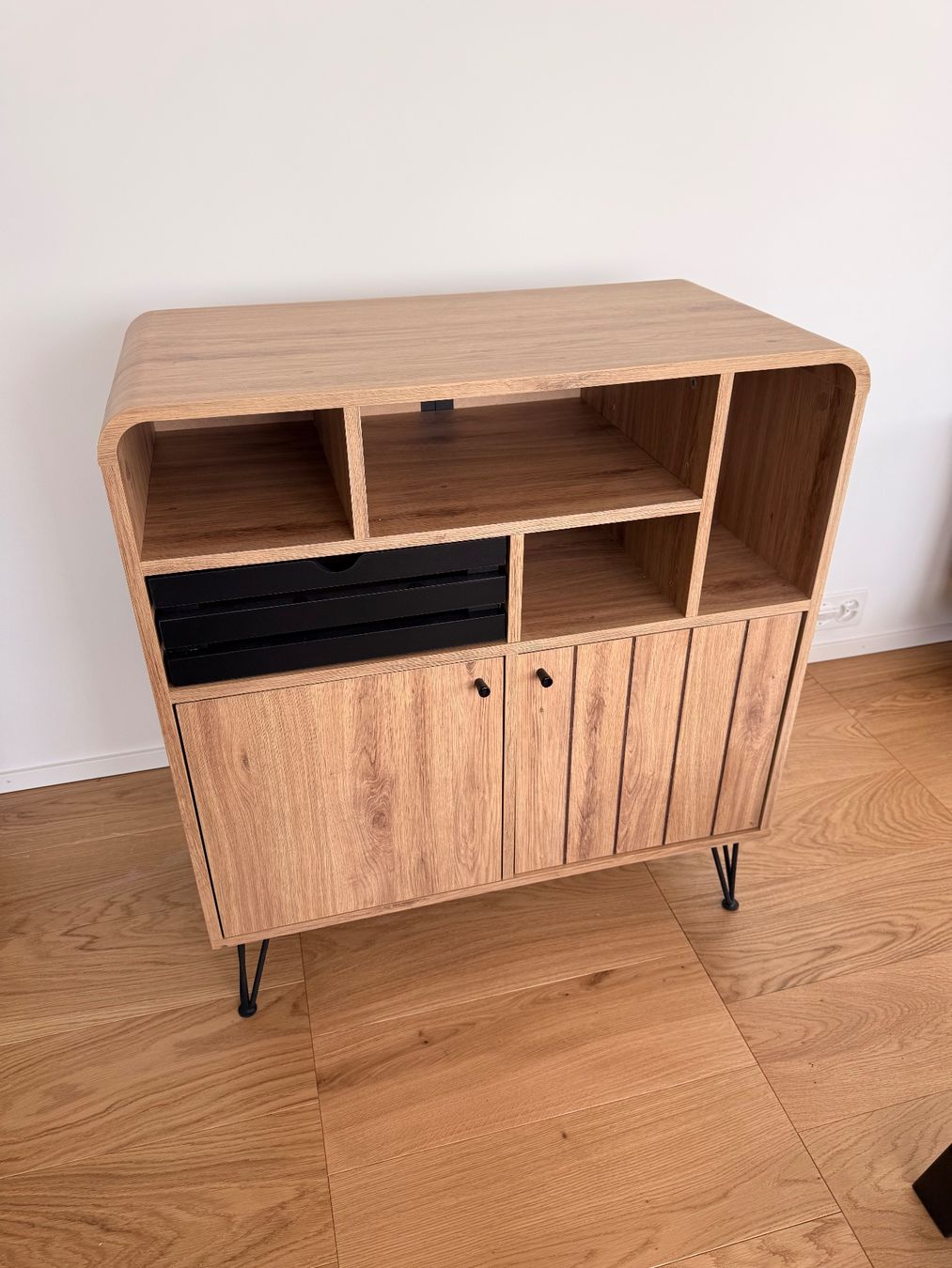 Beliani Kommoden: Sideboard KYLE Hellbraun – Gebraucht aus Zürich von lea_vb69 2