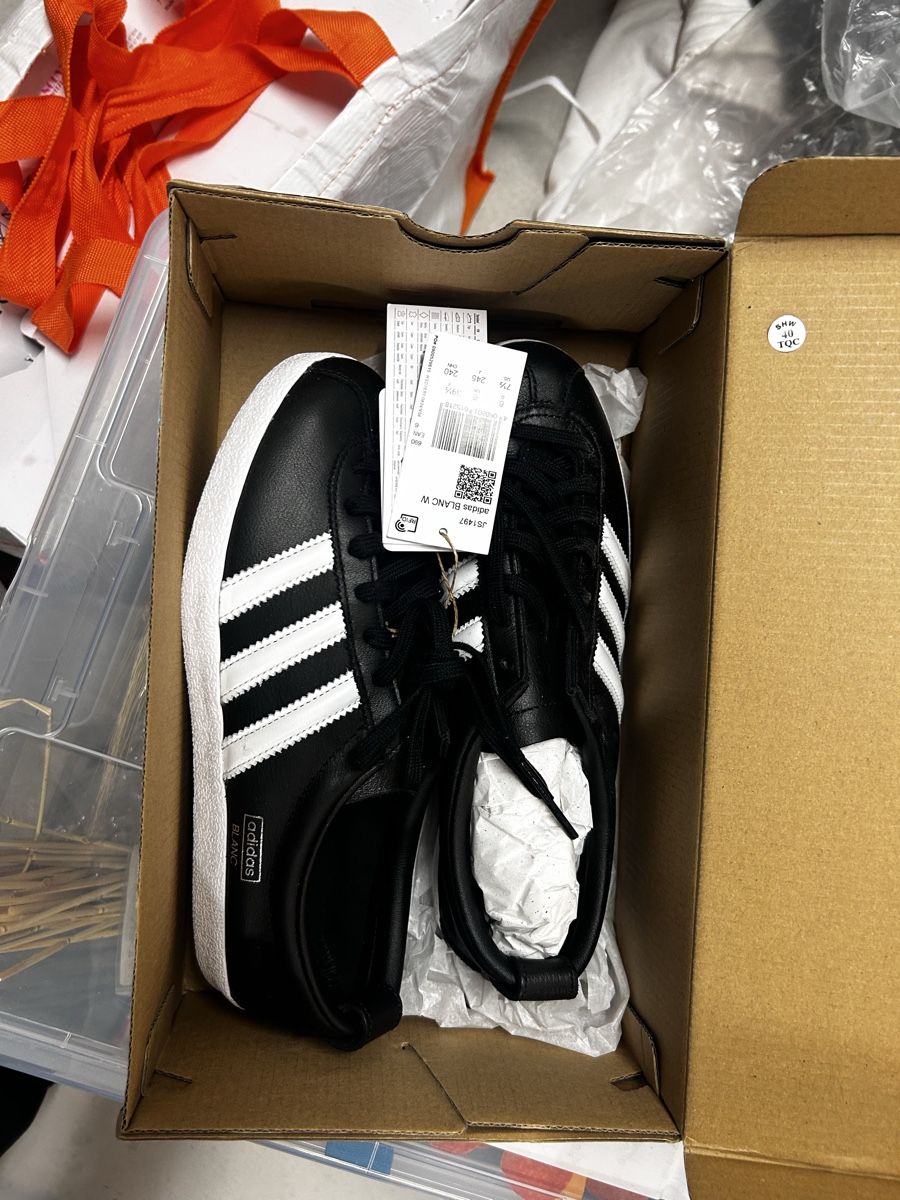 Adidas Damenschuhe: Adidas Schuhe BLANC W – Neu und originalverpackt aus Kloten von ibe_7n8s 2
