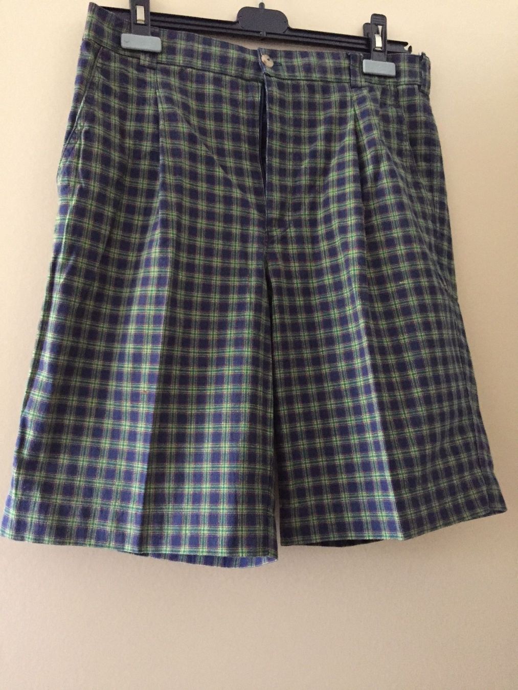 Pantaloni: Herren Bermudas, Mäser, Gr. 48/M – Nuovo (secondo la descrizione) da Dietlikon venduto da Trukaip 1