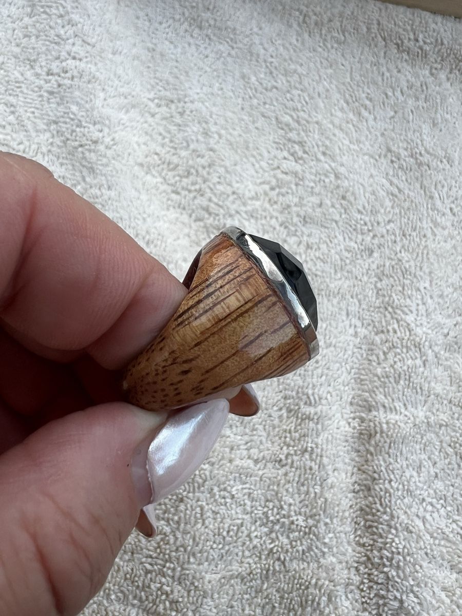 Anelli: Holzring mit Onyx Stein, Grösse 56. Einzigartig! – Nuovo (secondo la descrizione) da Rorschach venduto da lvi_p29s 1