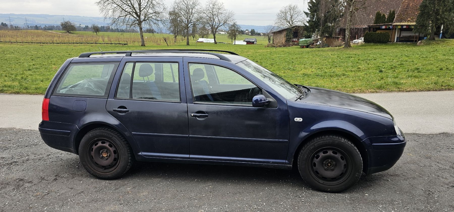 VW Autos: VW Golf 4 Variant – Défectueux à Dietwil par Corsaopcmm 2