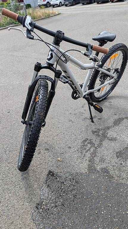 Velos: Scott Scale 24 Zoll Mountainbike – Gebraucht aus Dielsdorf von mylove2surf