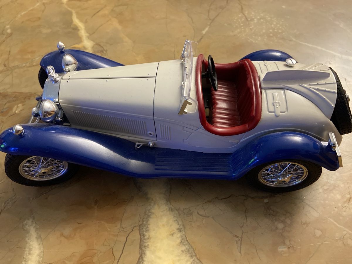 Bburago Modellini d'auto: Modellauto – Nuovo (secondo la descrizione) da Rechthalten venduto da nicole050