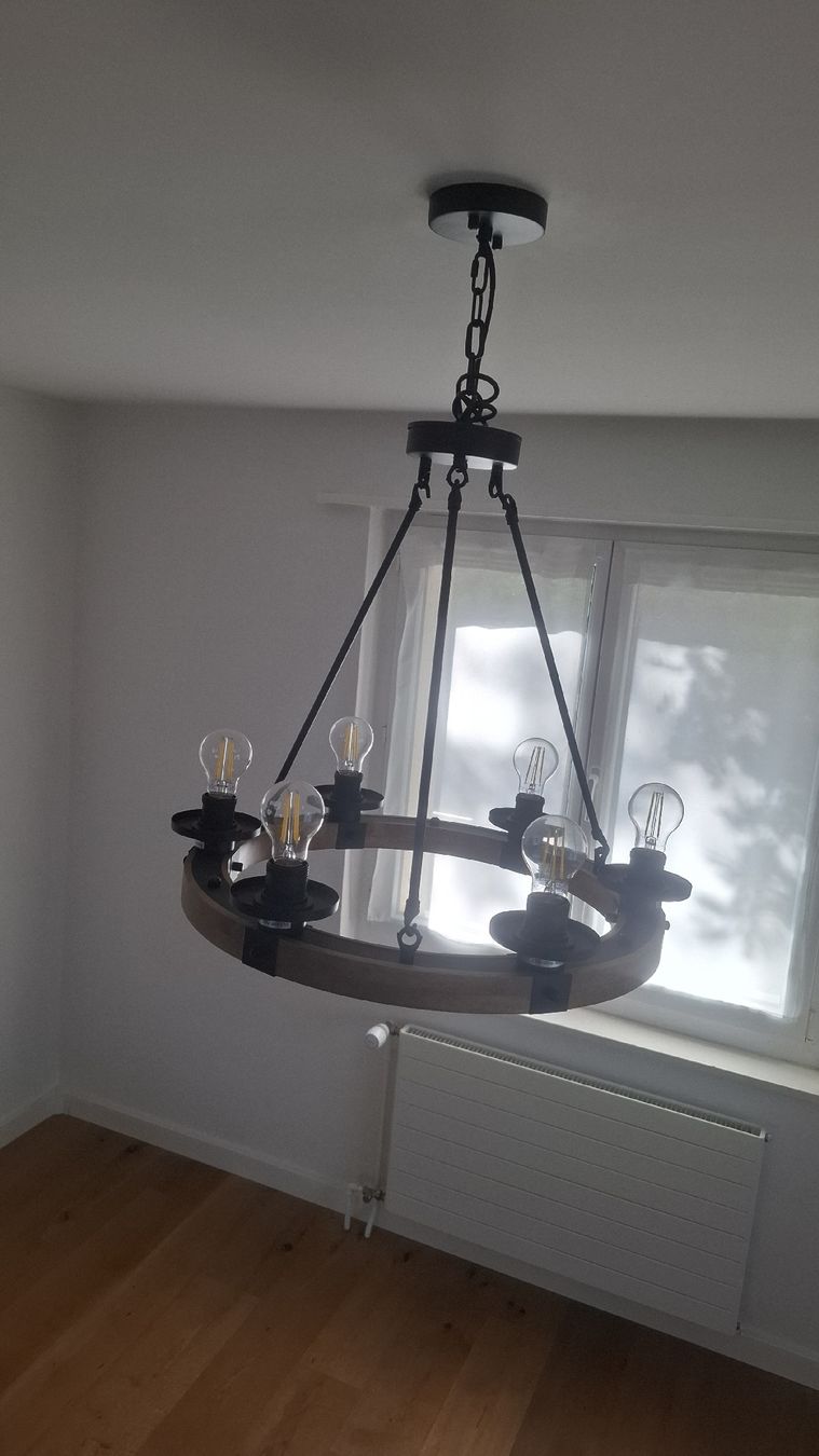 Lampade: Hängelampe aus Holz – Usato da Döttingen venduto da GCSCupertino