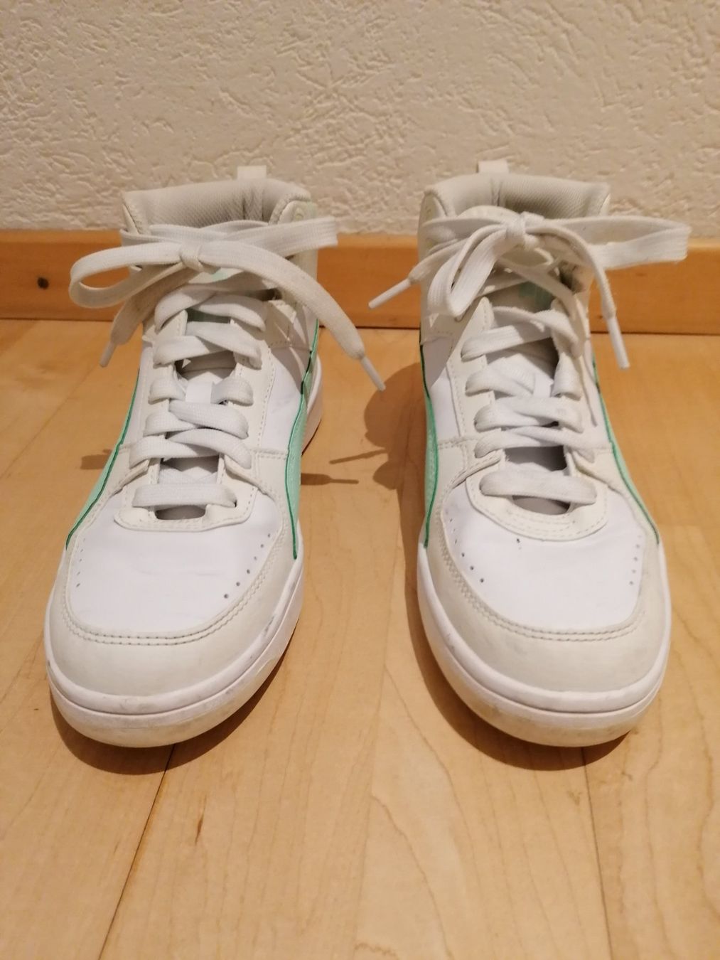 Puma Scarpe per ragazze: Mädchen Schuhe PUMA, Grösse 38,5 – Usato da Flawil venduto da underwegs 1