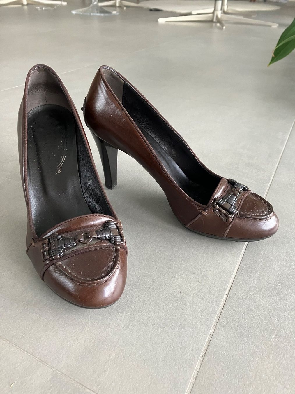 Tod'S Damenschuhe: Tod's escarpins marrons style mocassins – Gebraucht aus Vich von SophieCo