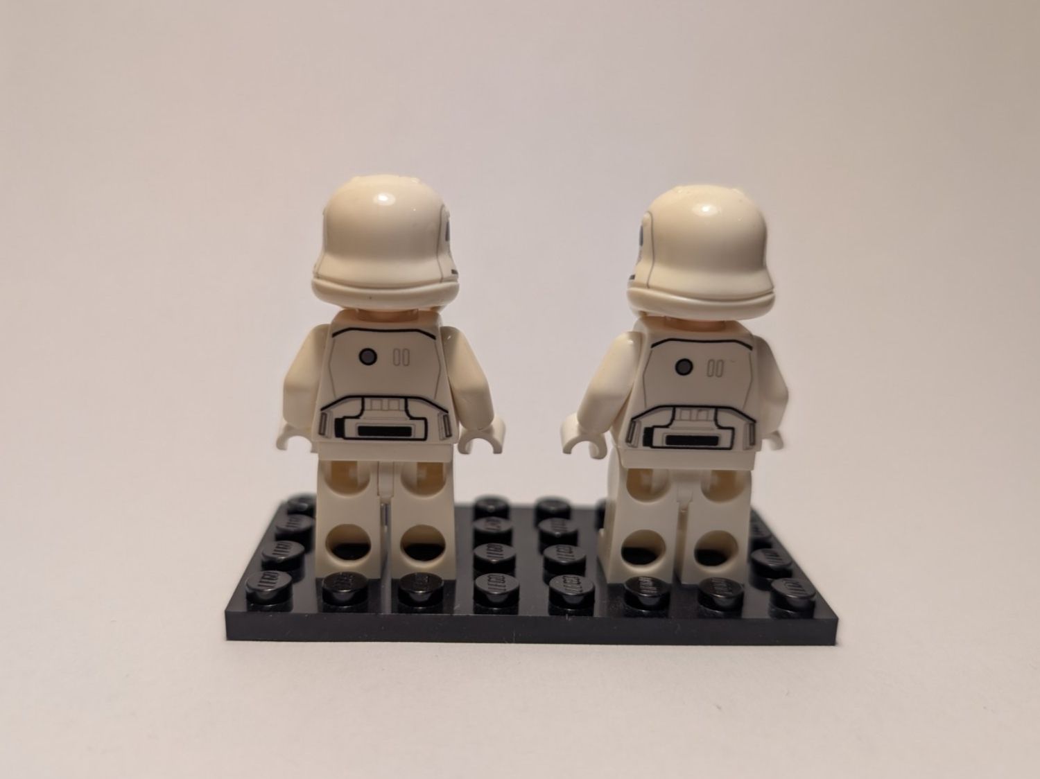 Lego Giocattoli: LEGO Star Wars 2 First Order Stormtrooper – Usato da Uster venduto da FabioR 1