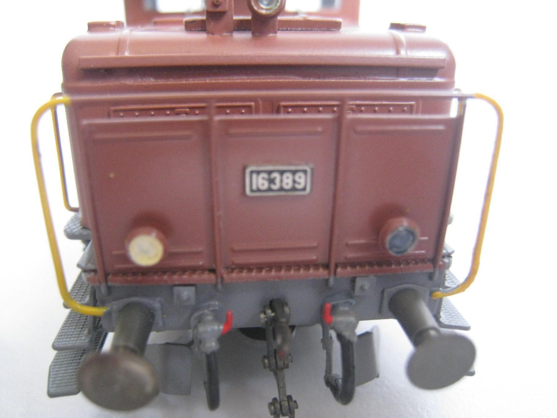 Metropolitan Modellini di ferrovie: Metrop Ee 3/3 SBB-Rangier-Lok 16389 oder 16421,  745 – Usato da Buchs ZH venduto da swiss-train 9