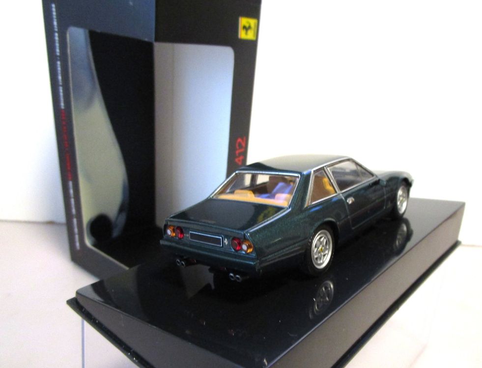 Miniature Hot Wheels Elite 1/43 – Ferrari GTO Noire – Modèle P9930 – Neuve