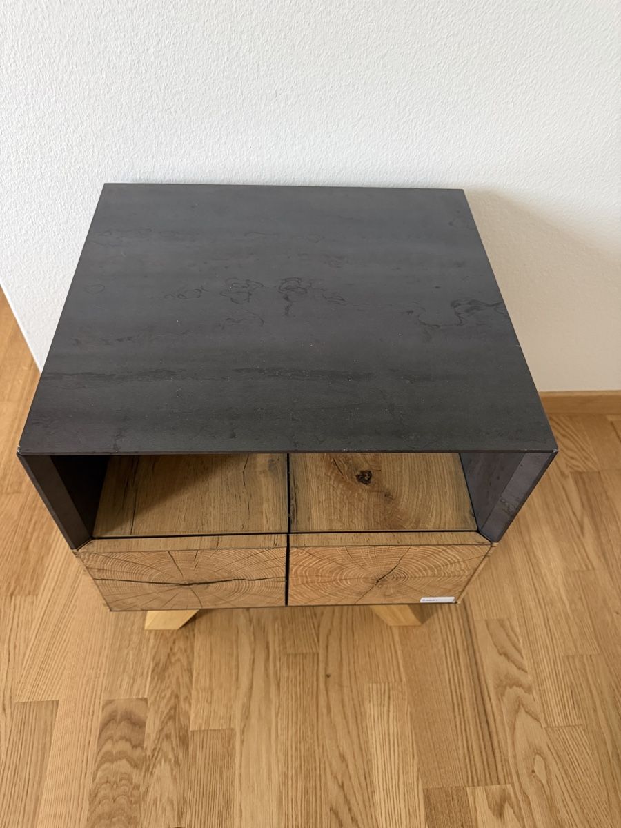 Comodini: Nachttisch (2x) – Nuovo (secondo la descrizione) da Rüti ZH venduto da Webepi 2