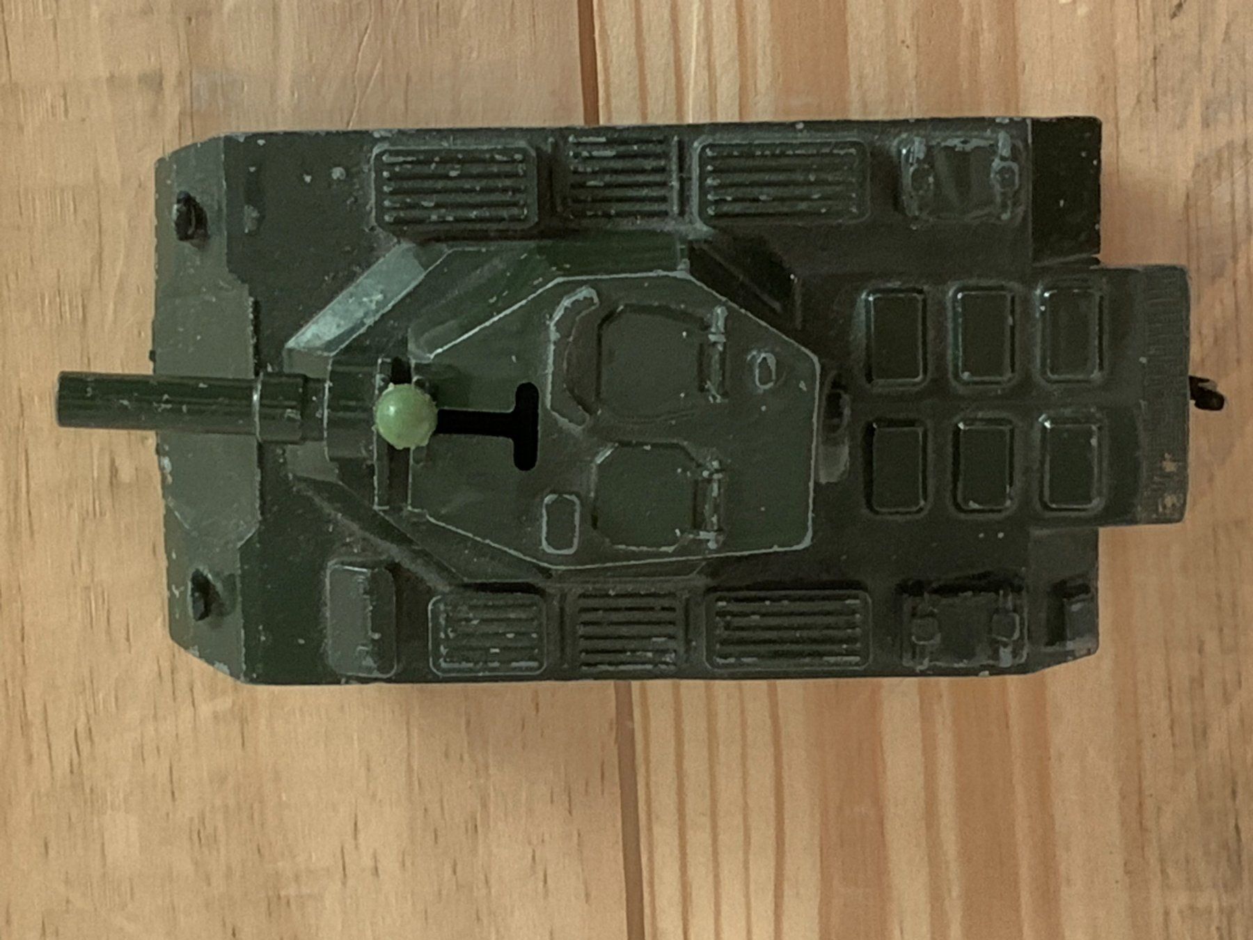 Modellini d'auto: Alter Spiel-Panzer 3-Achsig – Usato da Arlesheim venduto da Spielmax 5