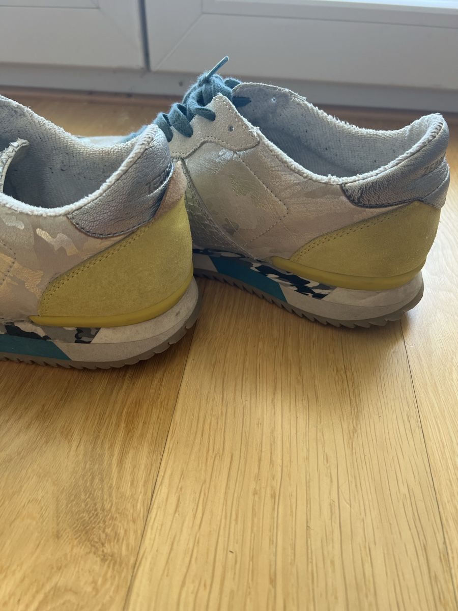 Scarpe da donna: Baskets Zero Cent Cinq, Marseille, 41 très cool! – Usato da Territet venduto da miryamv 2