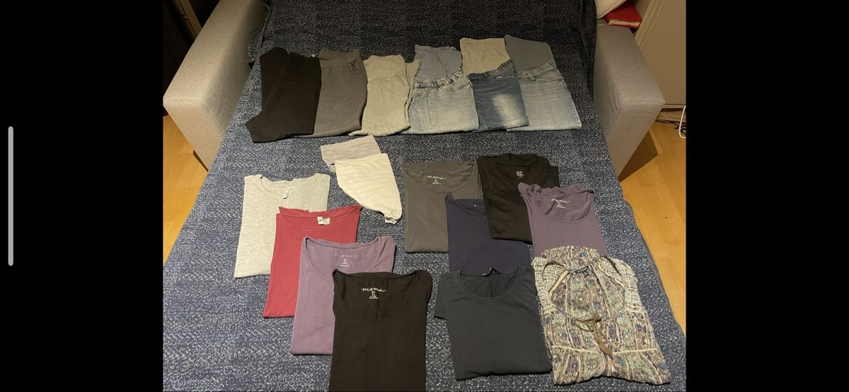 Lotti di vestiti: Maternity Clothes & Pillow – Usato da Meilen venduto da val_tsv8 2