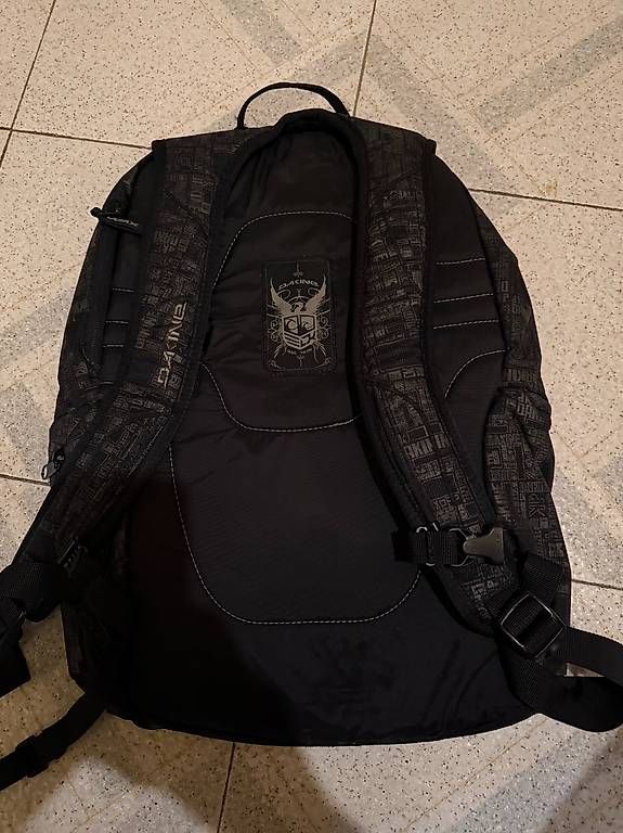 Dakine Zaini: Dakine zaino backpack rucksack – Usato da Coldrerio venduto da Crivelli 1