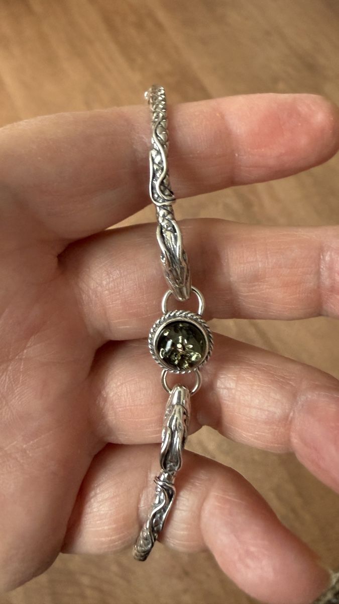Bracciali & Braccialetti: Silberarmband mit Drachen, grünem Bernstein – Nuovo e nell'imballaggio originale da Ebikon venduto da Leonidas2 7