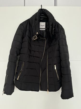 Schwarze Winterjacke Pimkie