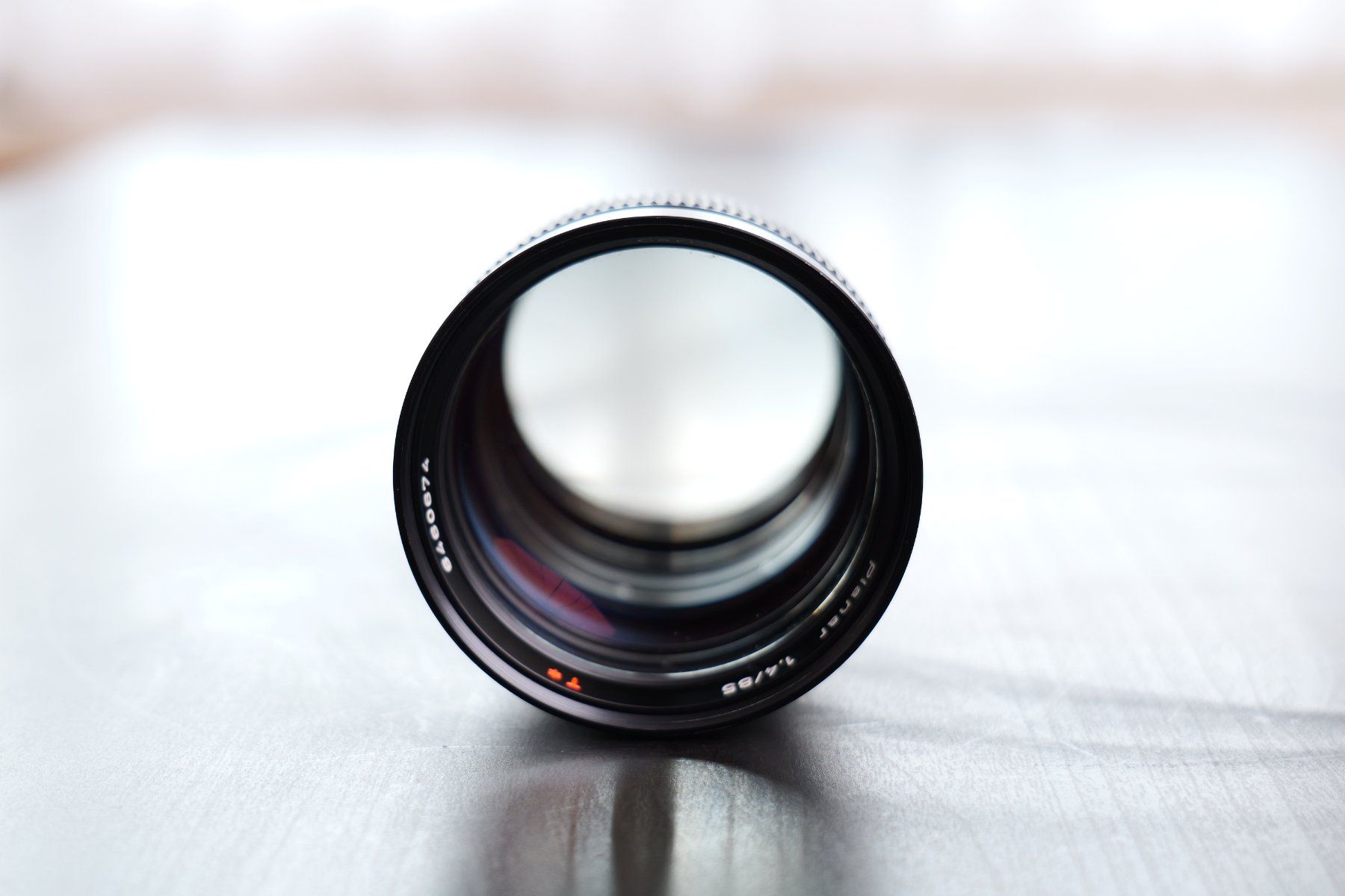 Zeiss Obiettivi: Contax Zeiss 85mm f1.4 – Usato da Tecknau venduto da LevinLaufmann 8