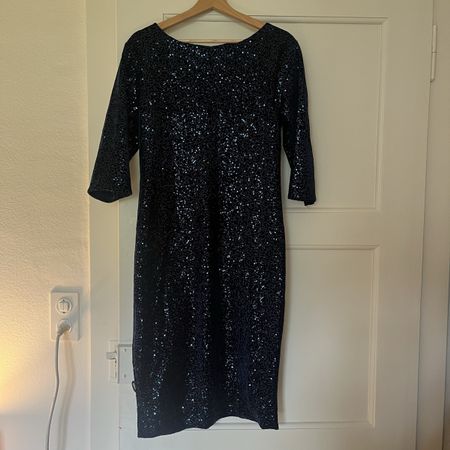 Elegant blue sequin velvet dress S-M like new