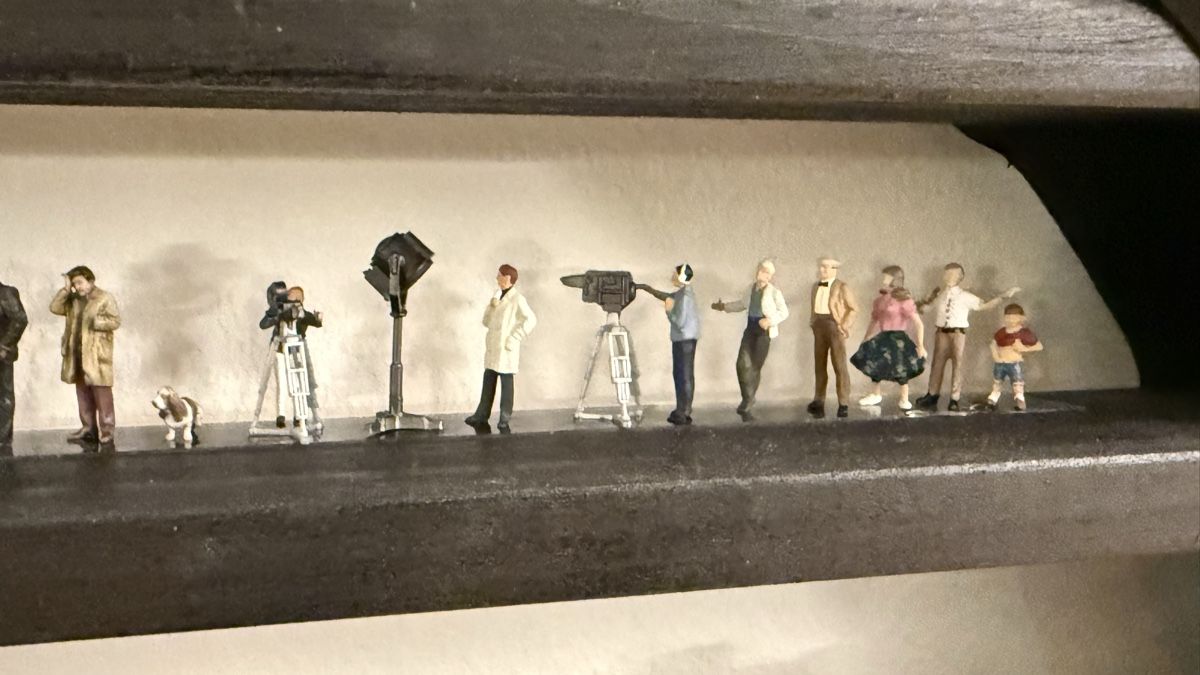 Modellautos: Modellautos und Figuren 1:87 – Gebraucht aus Basel von Zomeg 9