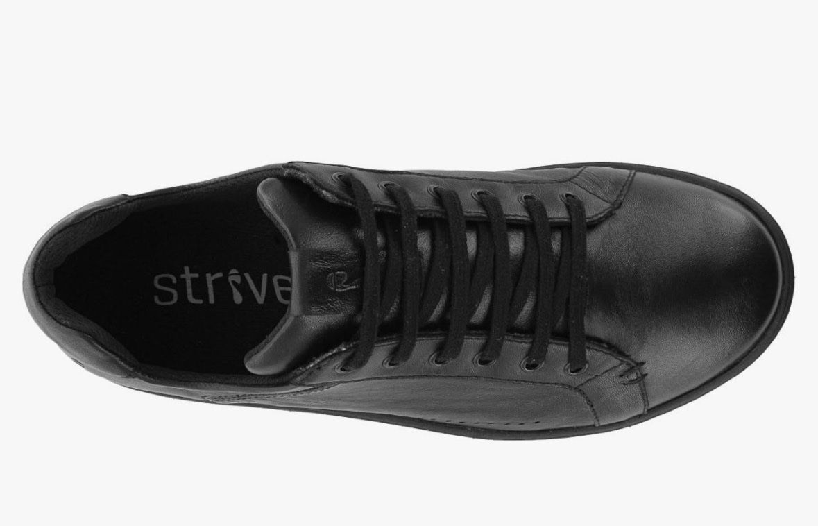 Herrenschuhe: Schwarze Strive Lederschuhe, Gr. 42 neu – Gebraucht aus Unterseen von mel_ztp6