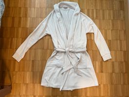 Flauschiger Bademantel in Creme, Gr. S - Ideal für Winter!