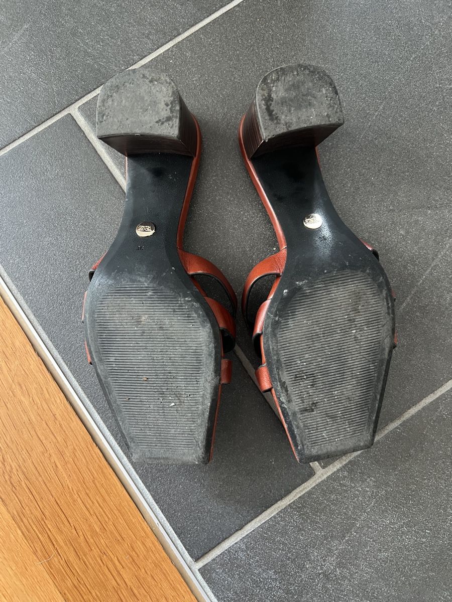 Zara Damenschuhe: Zara Sandals  – Gebraucht aus Winterthur von lib_f95w 3
