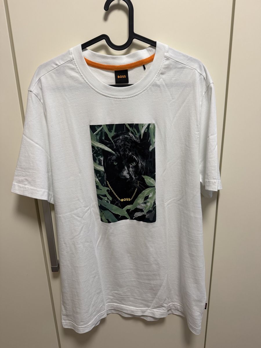 Hugo Boss T-shirt: Boss T-Shirt – Nuovo (secondo la descrizione) da Birr venduto da Lifecycle_