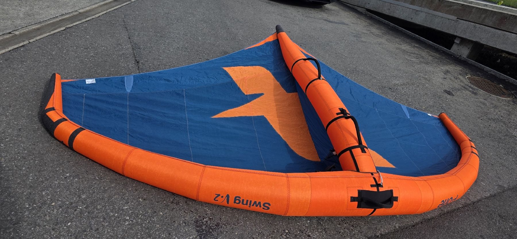 Surfen: F-One Wing Foil Kitewing V.2 5.5sqm blau/orange gebraucht – Gebraucht aus Goldau von antch 4