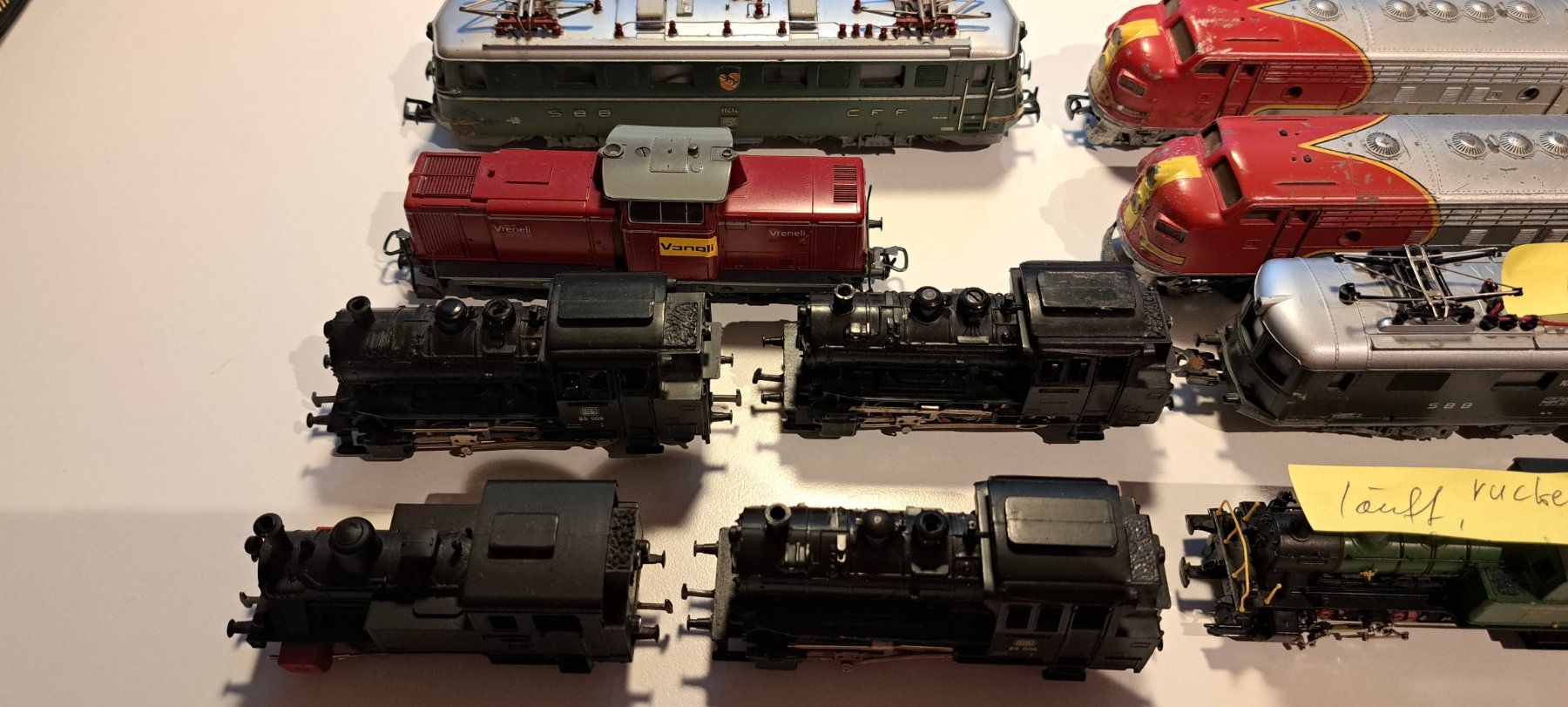 Märklin Modellini di ferrovie: Konvolut H0 Loks – Difettoso da Urdorf venduto da Canyamel1 1