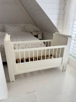 Antikes Babybett inkl. Nestchen aus Tildastoff shabby chic