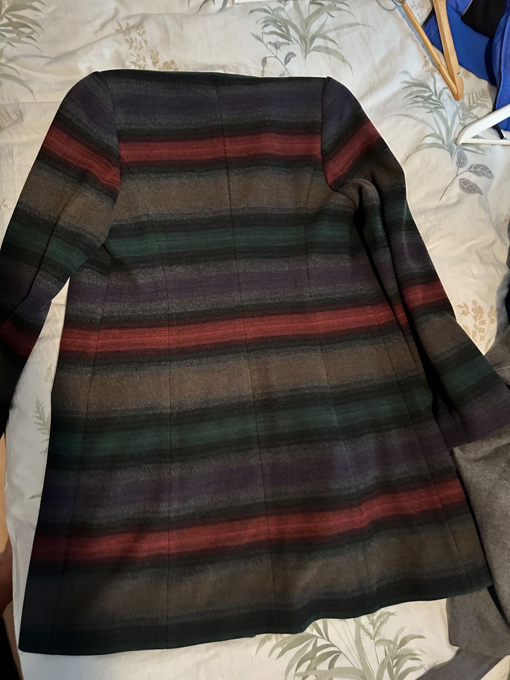 Giacche: Damen Jacke - Neuwertig ! – Usato da Winterthur venduto da SADDARI 1