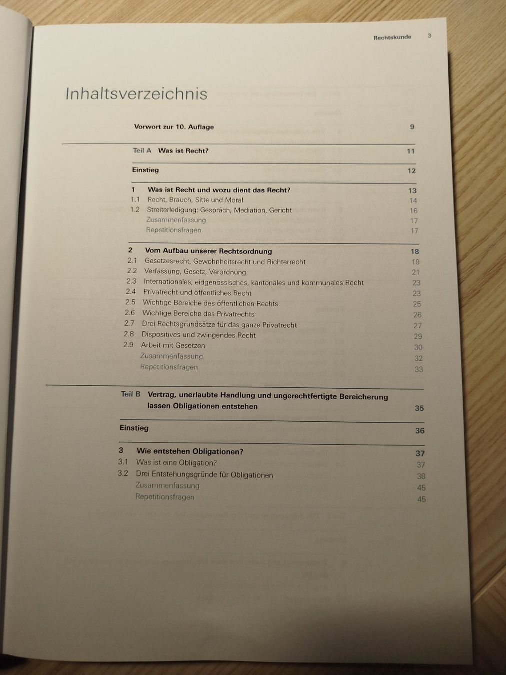Livres: Lehrbuch Rechtskunde Compendio 10. Auflage neu – Neuf (Voir description) à Killwangen par upndownx 1