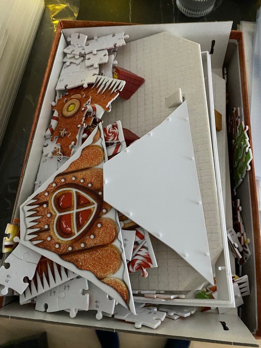 Ravensburger Puzzles: Ravensburger Puzzle 3D - Lebkuchenhaus – Gebraucht aus Zürich von Baer21 1