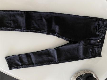 Schwarze Jeans Grösse 38