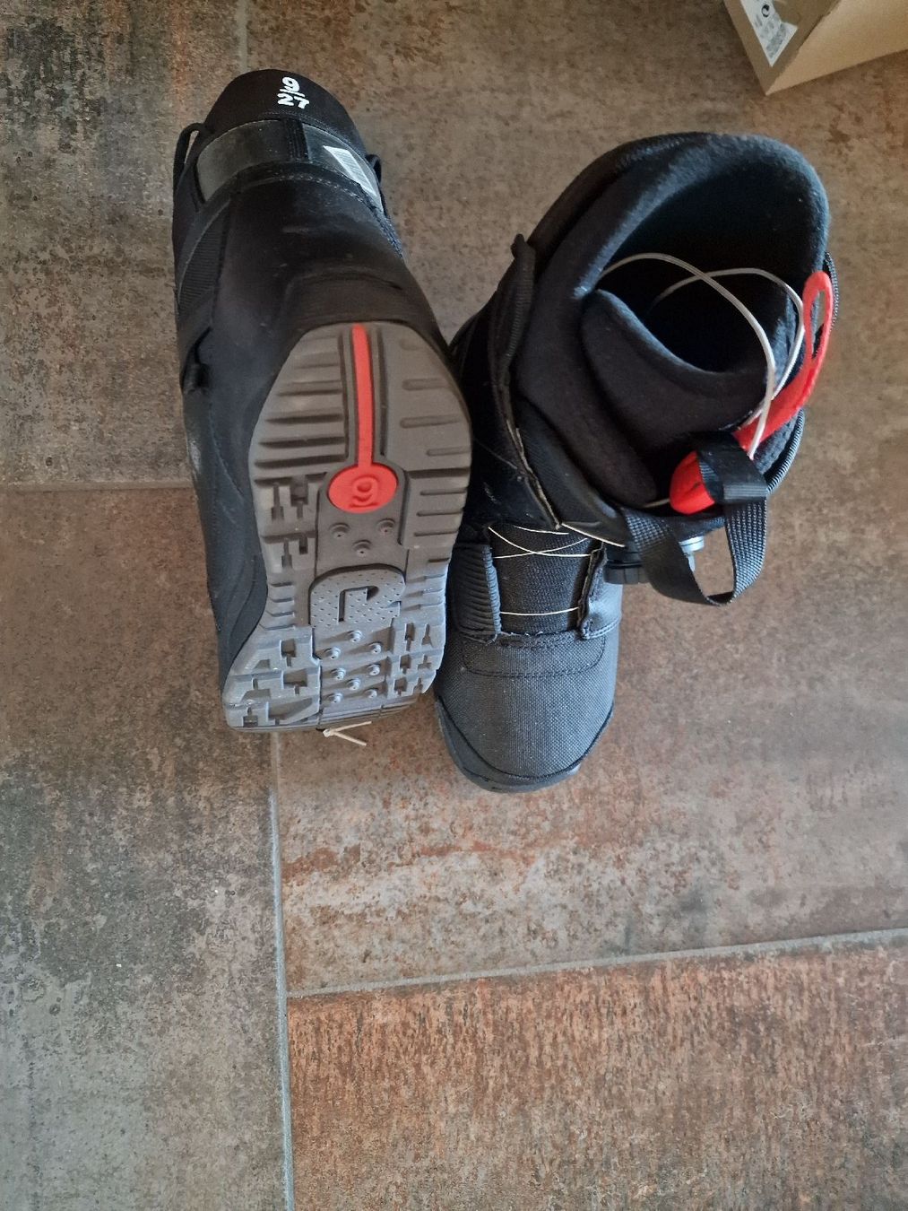 Burton Scarpe da uomo: Snowboardboots – Usato da Sigriswil venduto da Fischli_3600 1