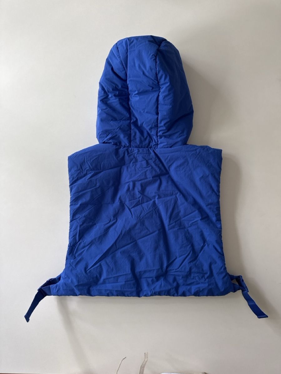 Cos Gilet & Giacche: Cos Kapuzenweste onesize – Usato da Zürich venduto da leo_nl6s 1