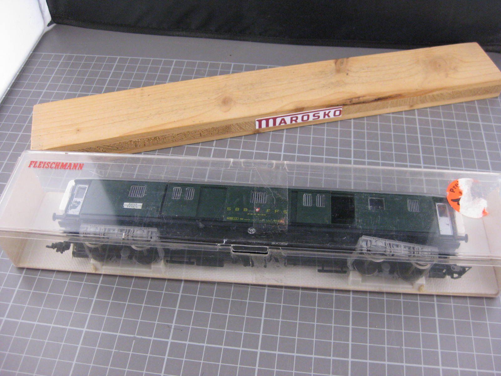 Fleischmann Modellini di ferrovie: Fleischmann 5130 SBB Gepäckwagen, mit OVP, . – Usato da Malters venduto da Marosko 5
