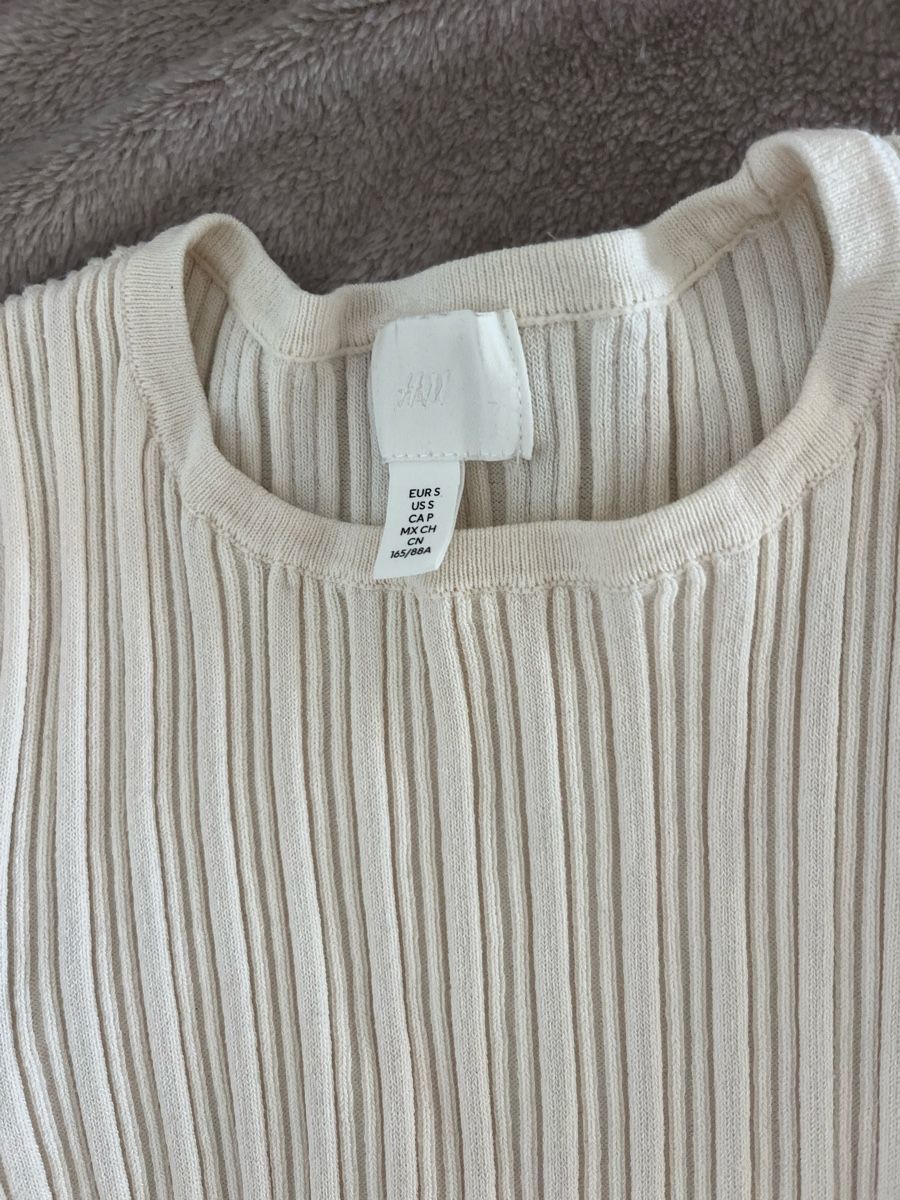 H&M Maglioni & Felpe: Pull crème – Usato da Neuchâtel venduto da Ariane_vn00 1