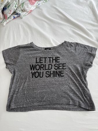 T-shirt taglia M