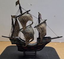 Historisches Segelschiff Modell aus Holz & Stoff – L 43 cm