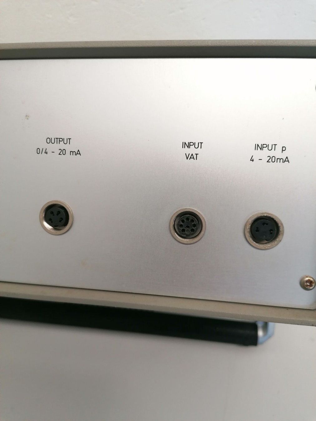 Misurare: Höntzsch Flow Measuring Insrument – Usato da Niederdorf venduto da LeptonAG_Labor 4