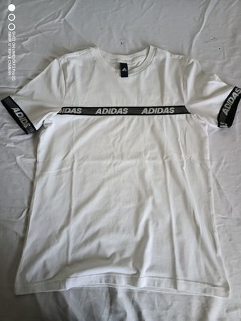 Adidas T-Shirt Weiss Grösse S guter Zustand