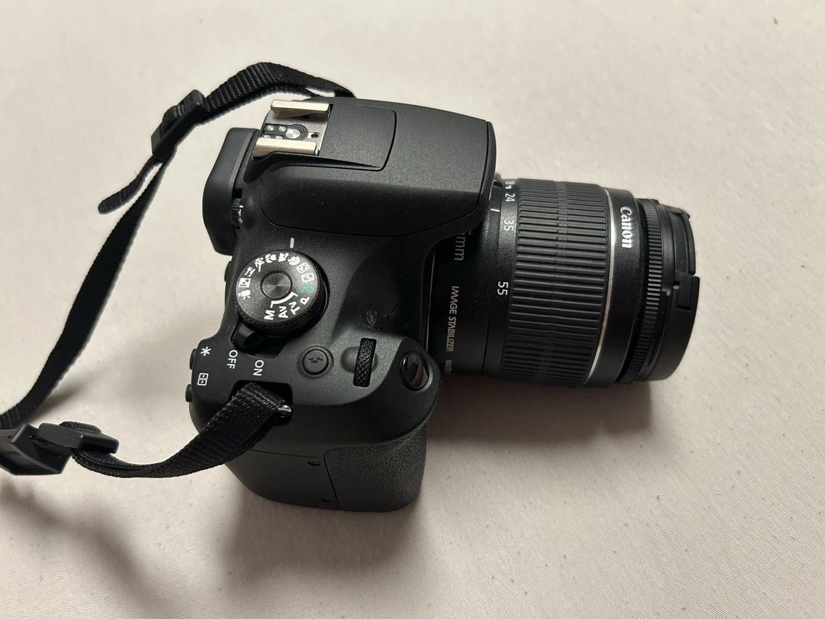 Canon Fotocamera: Canon EOS 2000D Spiegelreflexkamera – Usato da Lengwil venduto da cru_lq5w 3