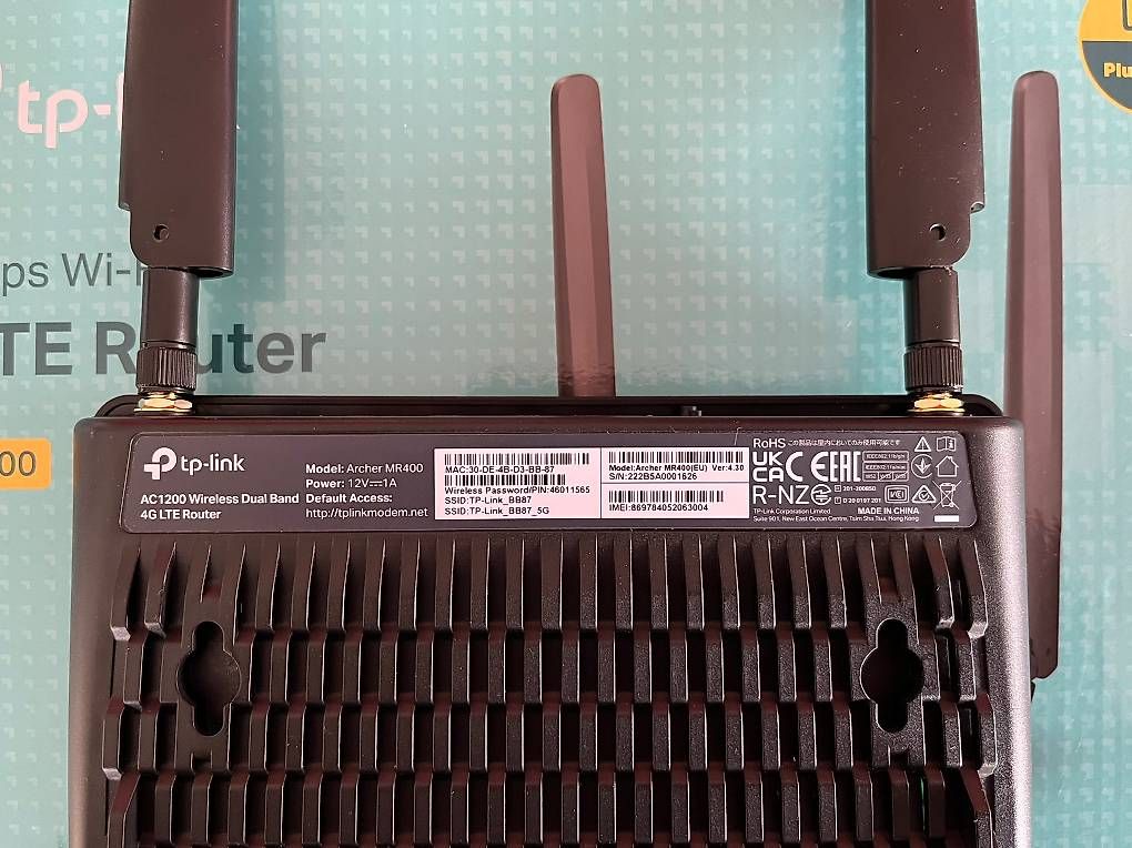 TP-Link Modem & Router: Routeur TP-Link Archer MR400 4G LTE WiFi SIM - Comme neuf – Nuovo (secondo la descrizione) da Vevey venduto da JA1982 3