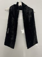 Eleganter Schal aus einem weichen Material