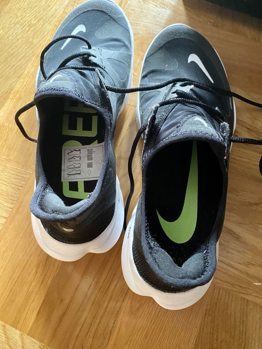 Nike Scarpe da uomo: Nike Free Sneakers – Usato da Kriens venduto da Ileriadiamore 1