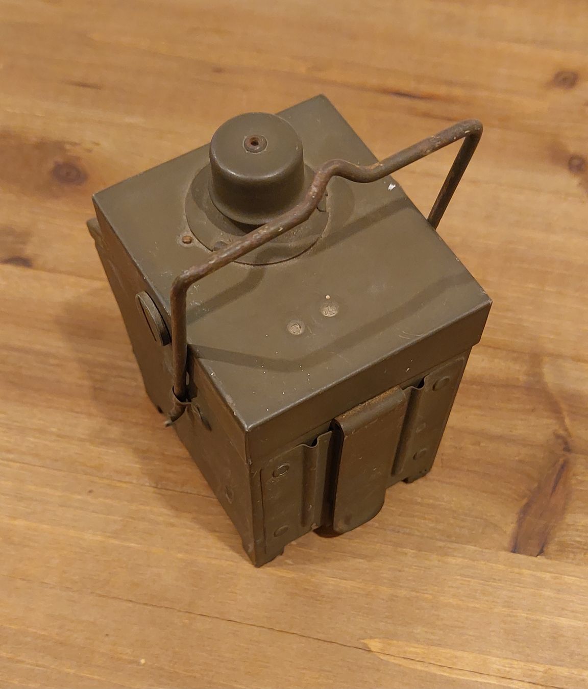 Lampade: ww2, British lamp – Usato da Morens FR venduto da John_Doe_1981 3